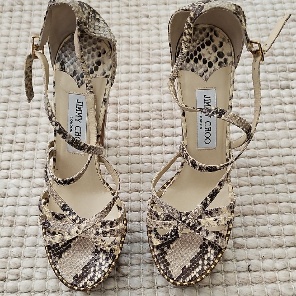 Jimmy Choo Cream and Black Heels Elegant Stiletto Design